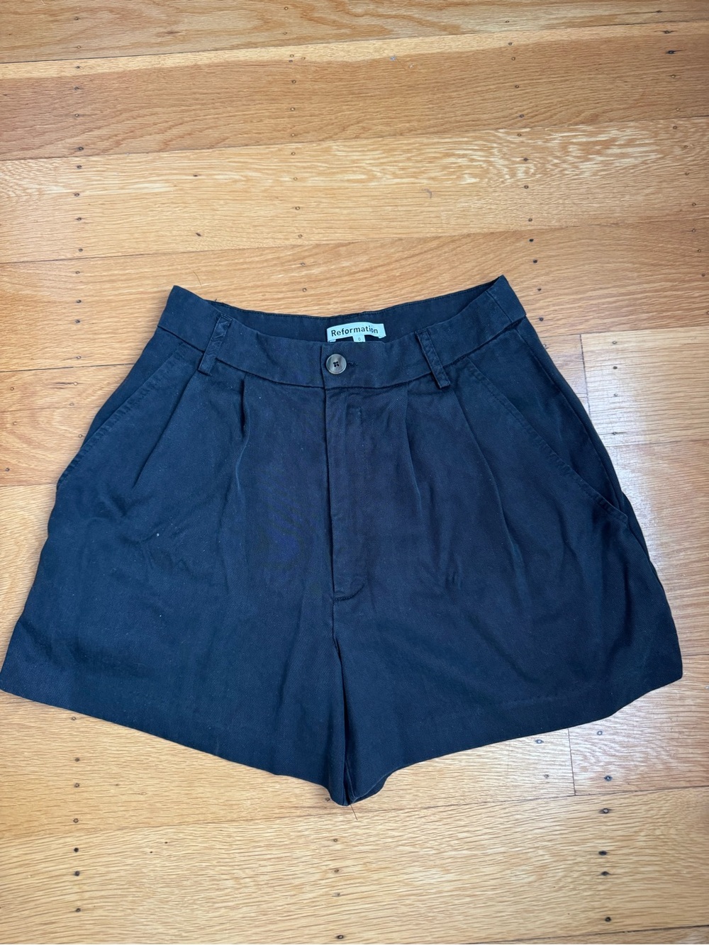 Reformation Mason Short